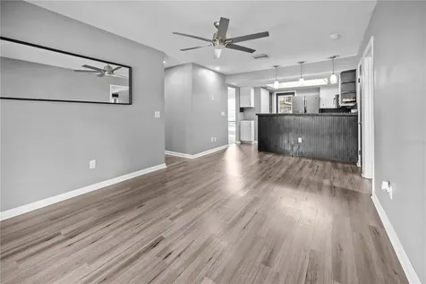 2015 Ronald Circle Seffner FL 33584