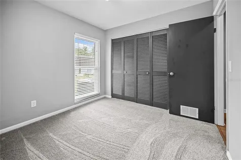 2015 Ronald Circle Seffner FL 33584