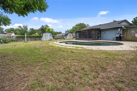 2015 Ronald Circle Seffner FL 33584