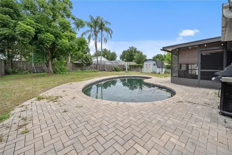 2015 Ronald Circle Seffner FL 33584