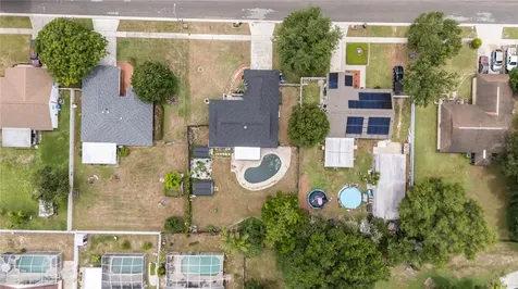 2015 Ronald Circle Seffner FL 33584