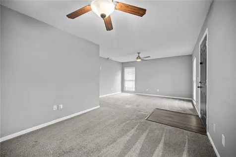 2015 Ronald Circle Seffner FL 33584
