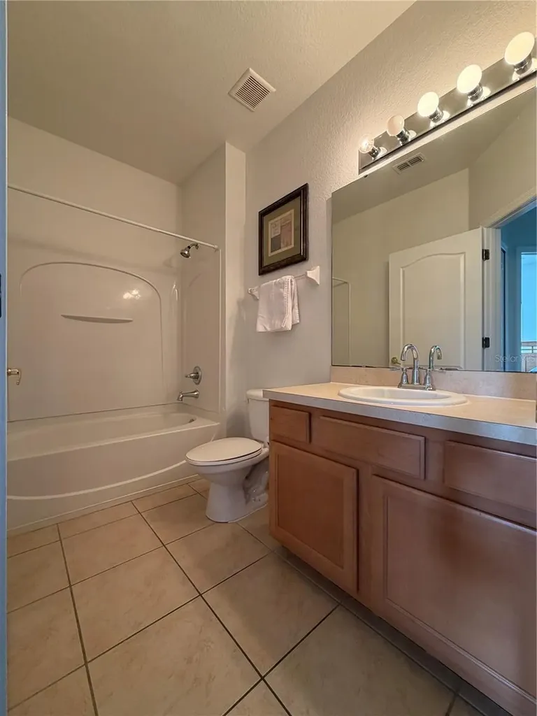 2425 Caravelle Circle Kissimmee FL 34746