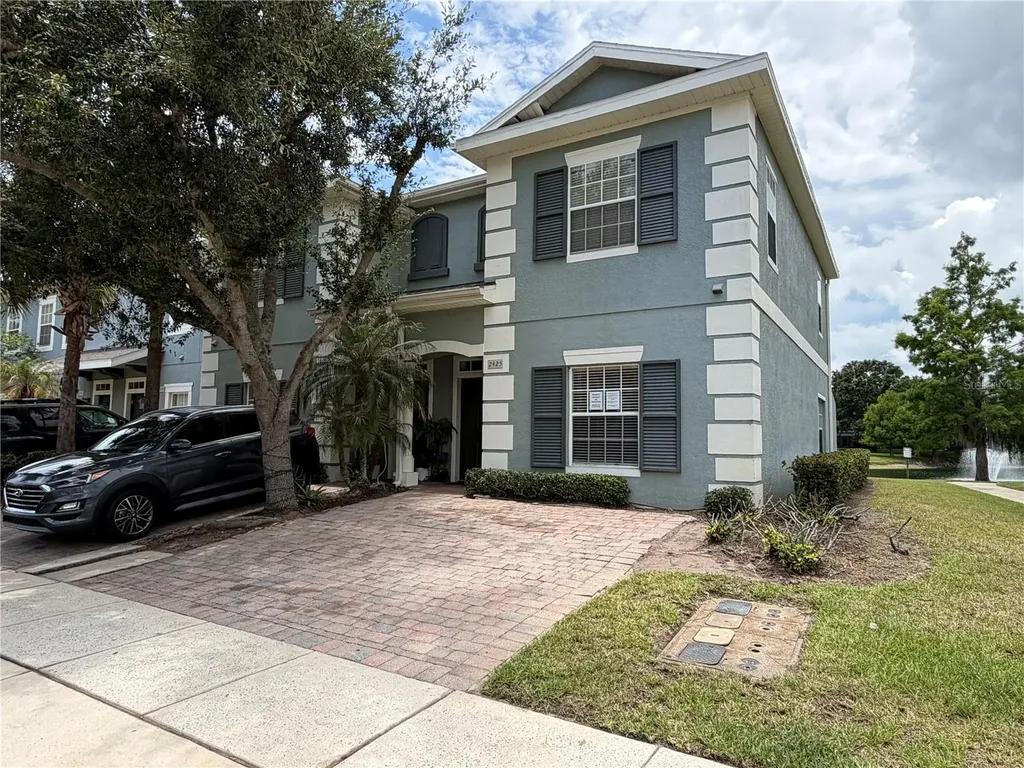 2425 Caravelle Circle Kissimmee FL 34746