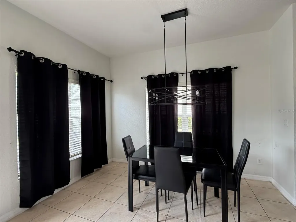 2425 Caravelle Circle Kissimmee FL 34746