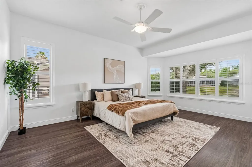 10229 Quails Landing Avenue Tampa FL 33647