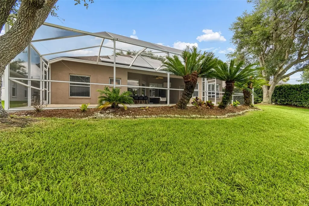 10229 Quails Landing Avenue Tampa FL 33647