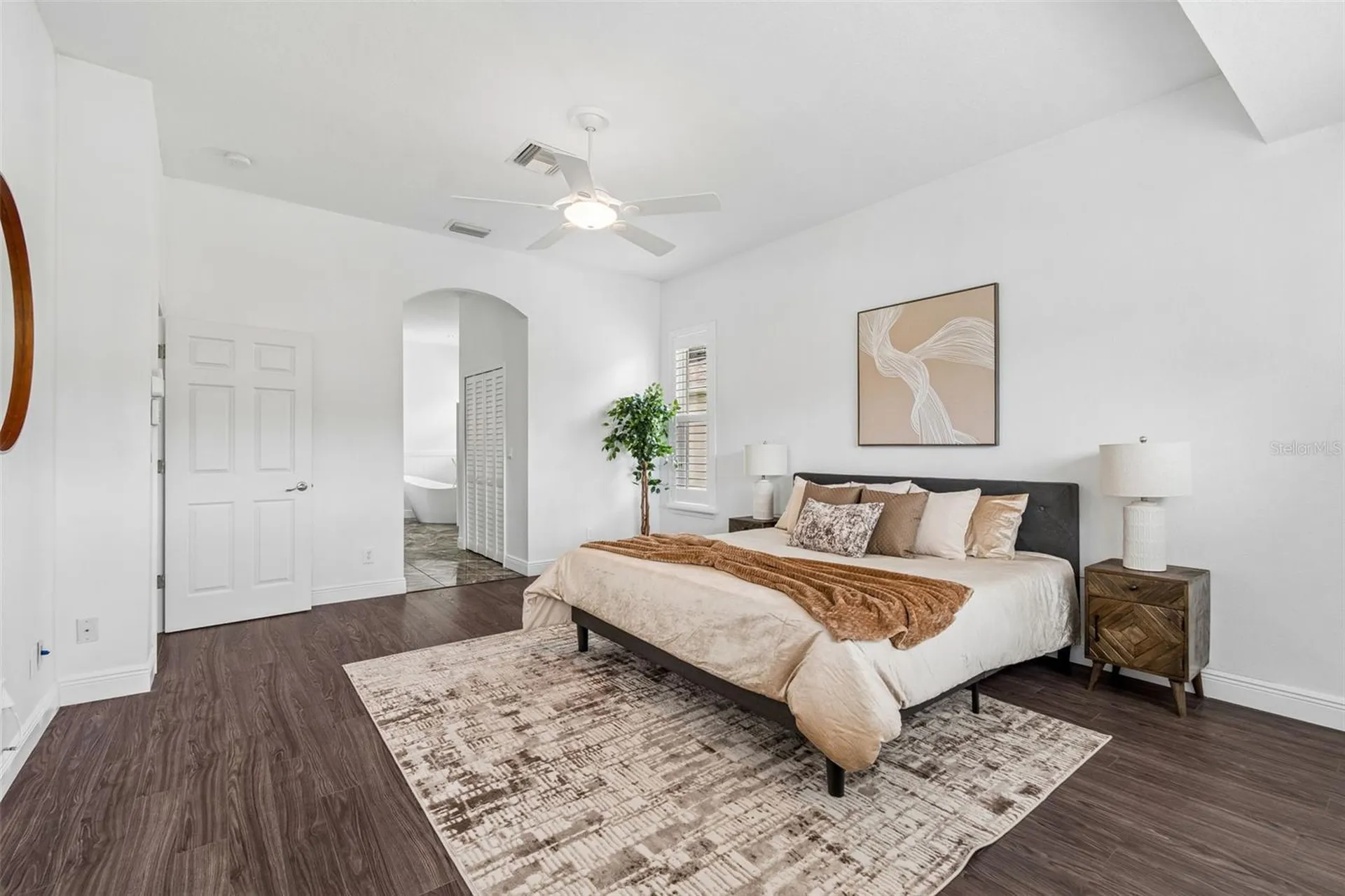 10229 Quails Landing Avenue Tampa FL 33647