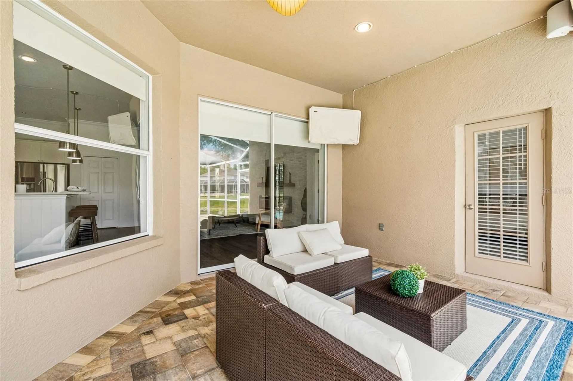 10229 Quails Landing Avenue Tampa FL 33647