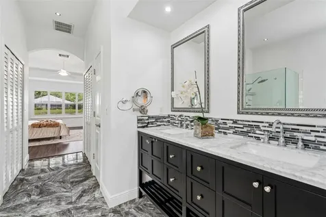10229 Quails Landing Avenue Tampa FL 33647