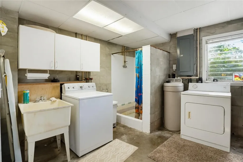 2719 Fort Worth Street Sarasota FL 34231