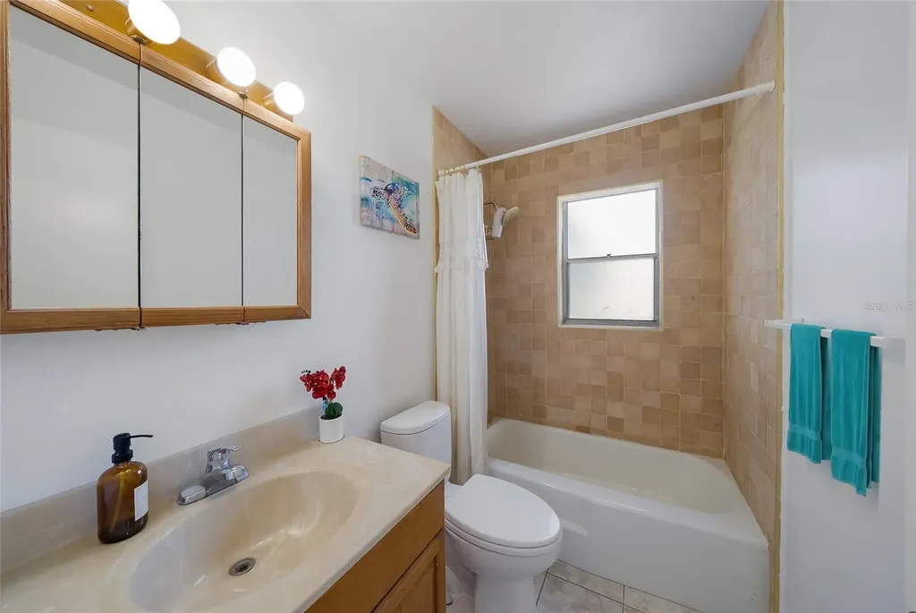 4512 99th Street W Bradenton FL 34210