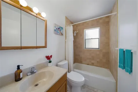 4512 99th Street W Bradenton FL 34210
