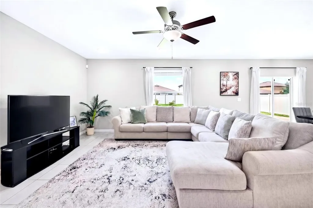 31724 Sun Kettle Loop Wesley Chapel FL 33545