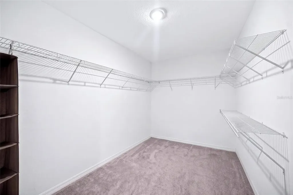 31724 Sun Kettle Loop Wesley Chapel FL 33545