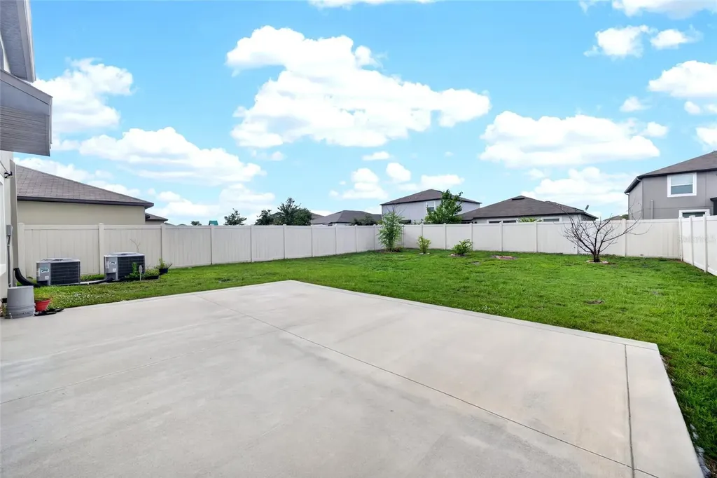 31724 Sun Kettle Loop Wesley Chapel FL 33545