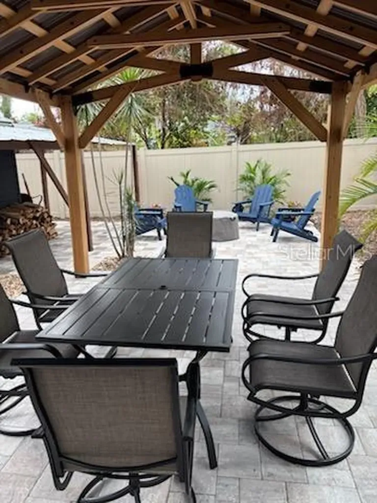 525 Lexington Street Dunedin FL 34698