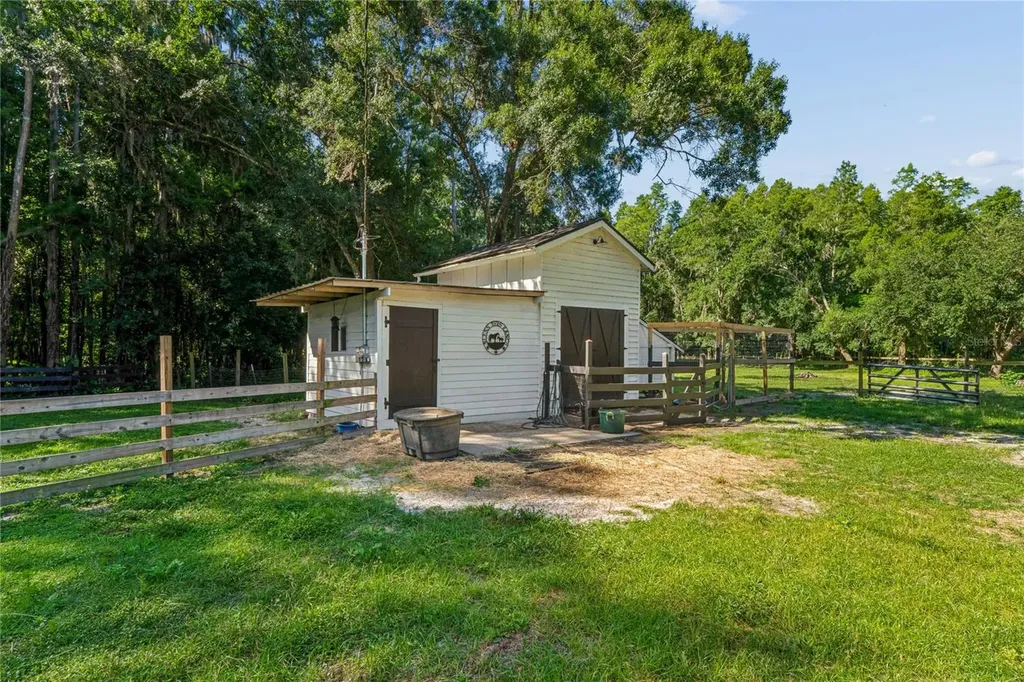 3530 Old Keystone Road Tarpon Springs FL 34688