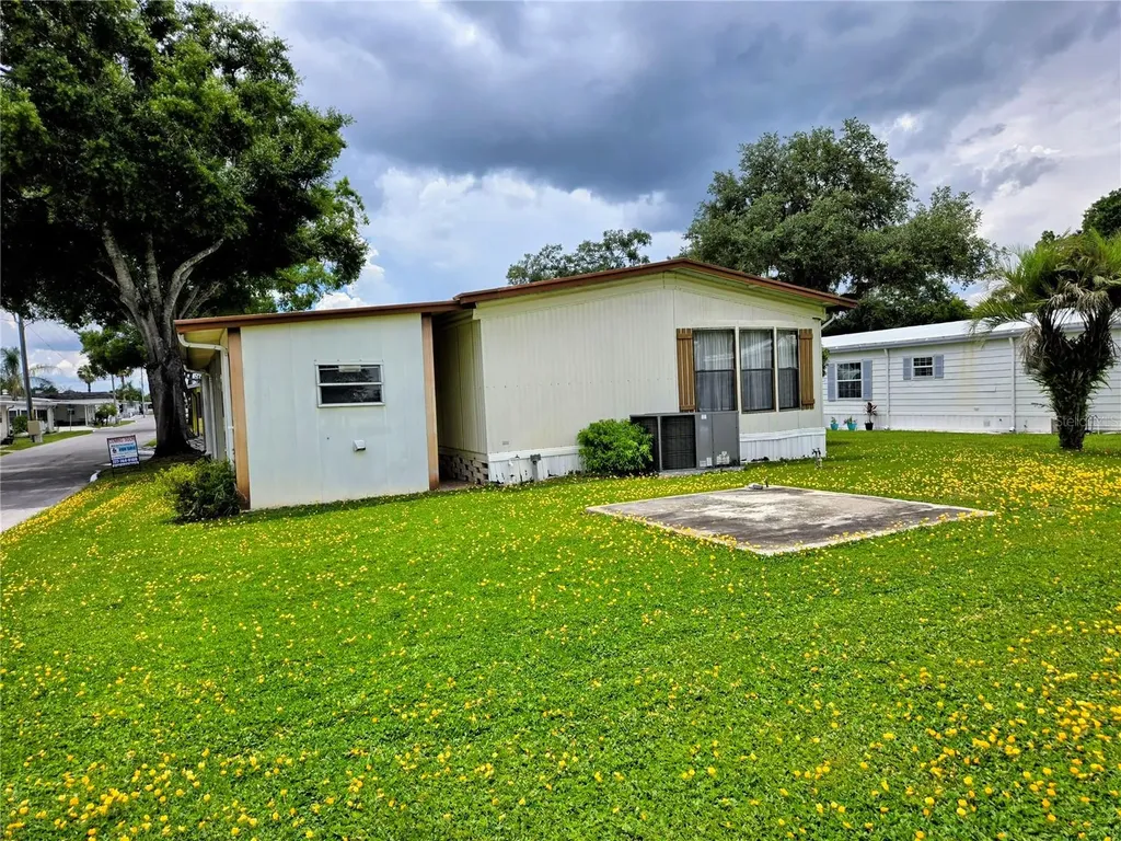 6306 Waterfront Lane Zephyrhills FL 33542