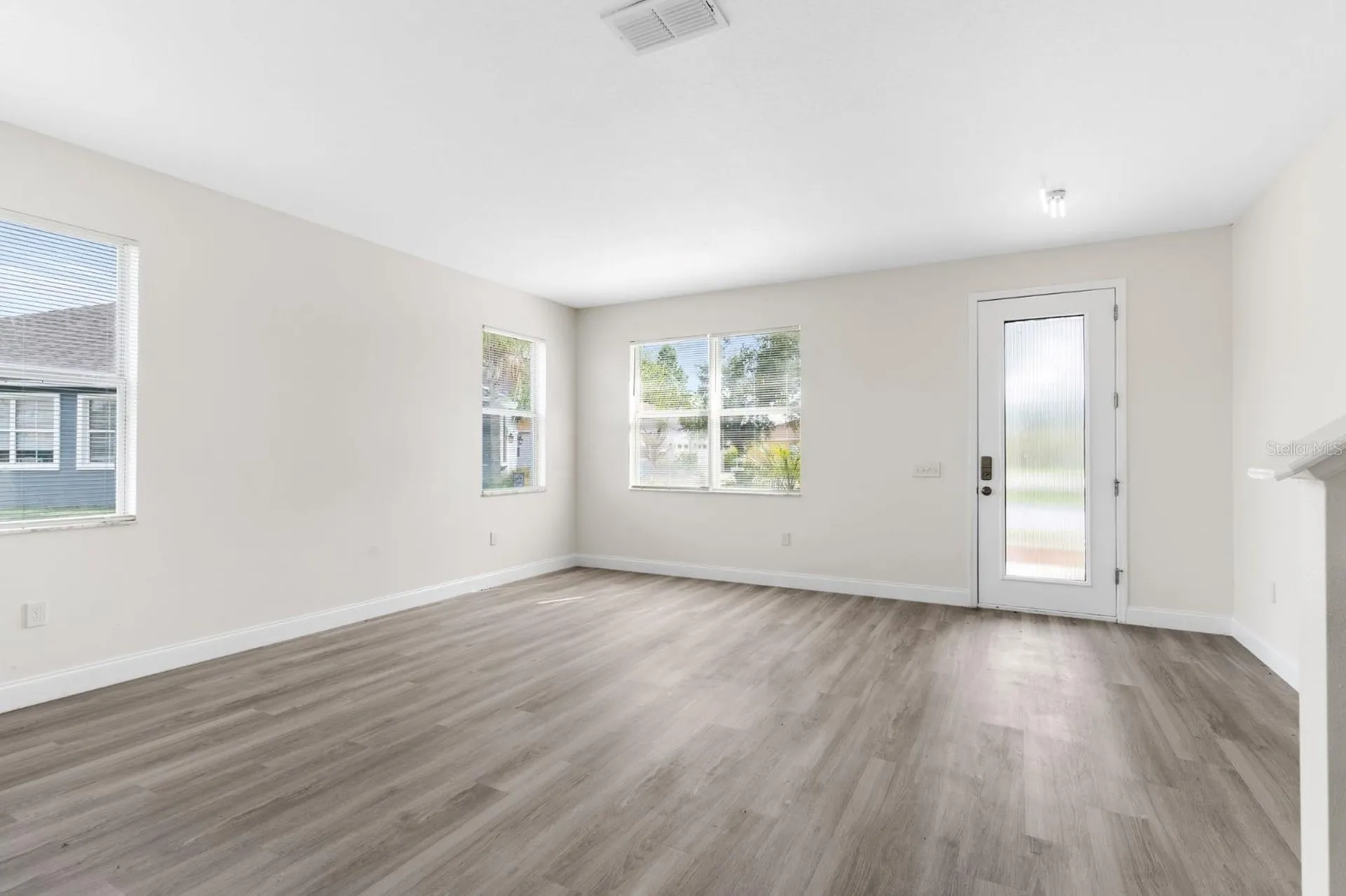 5424 Hammock View Lane Apollo Beach FL 33572