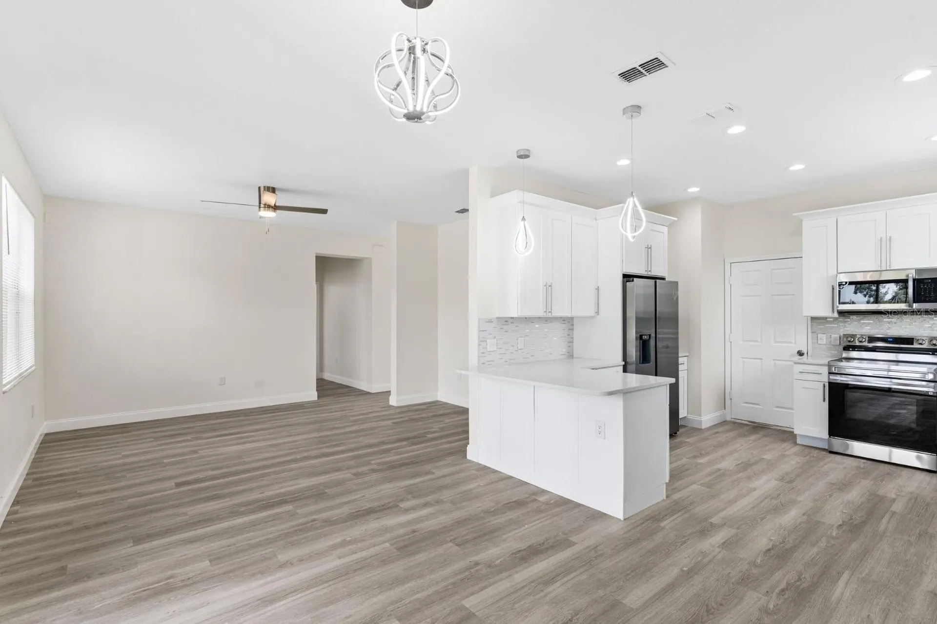 5424 Hammock View Lane Apollo Beach FL 33572