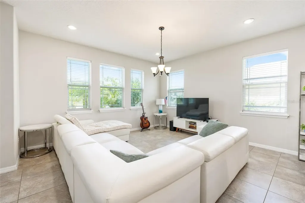 2260 Rapollo Drive Kissimmee FL 34741