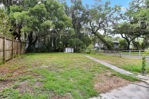 500 N 13th Street Leesburg FL 34748