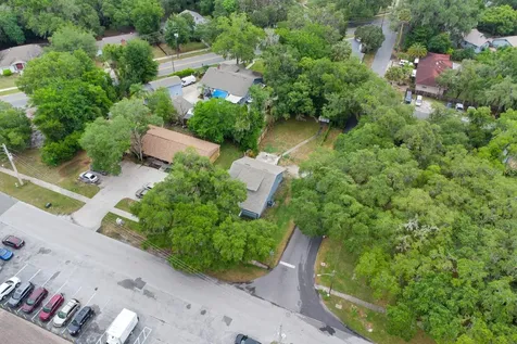 500 N 13th Street Leesburg FL 34748