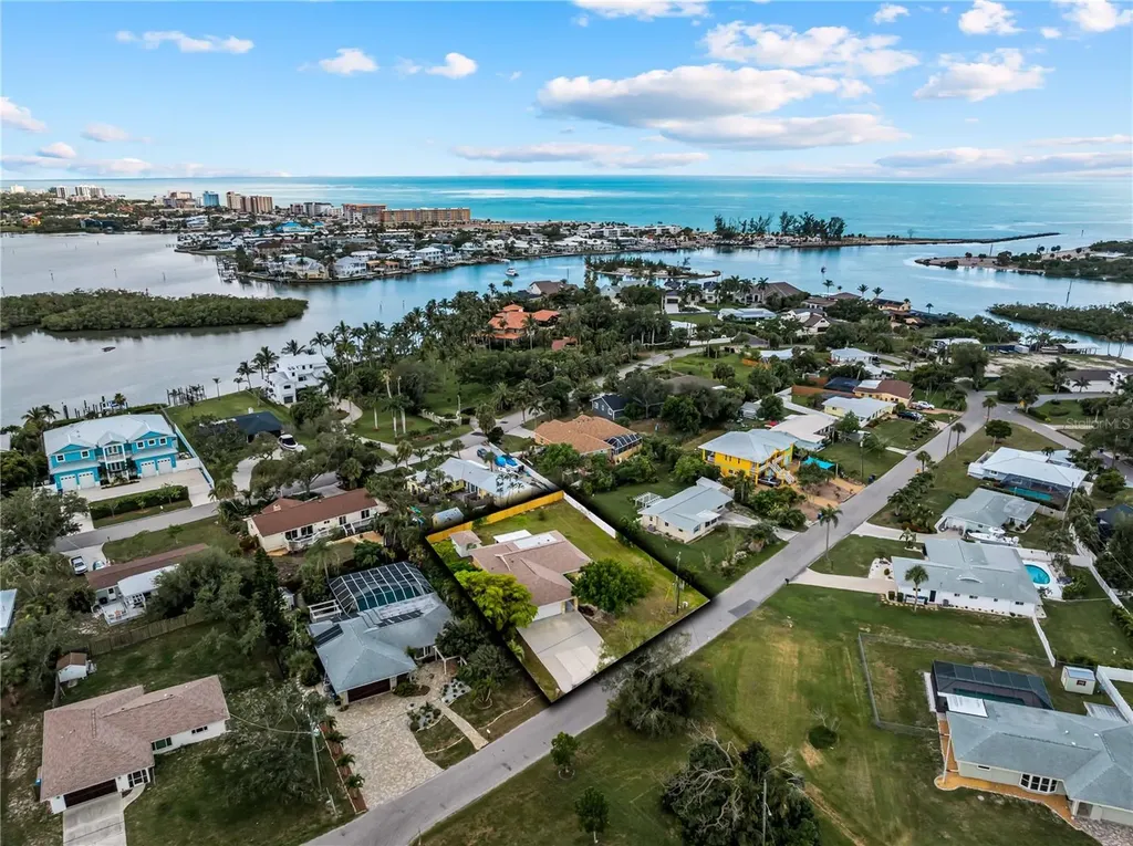 507 Palm Avenue Nokomis FL 34275