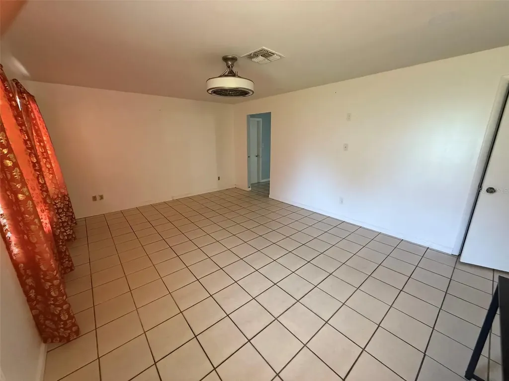 237 Citrus Drive Kissimmee FL 34743
