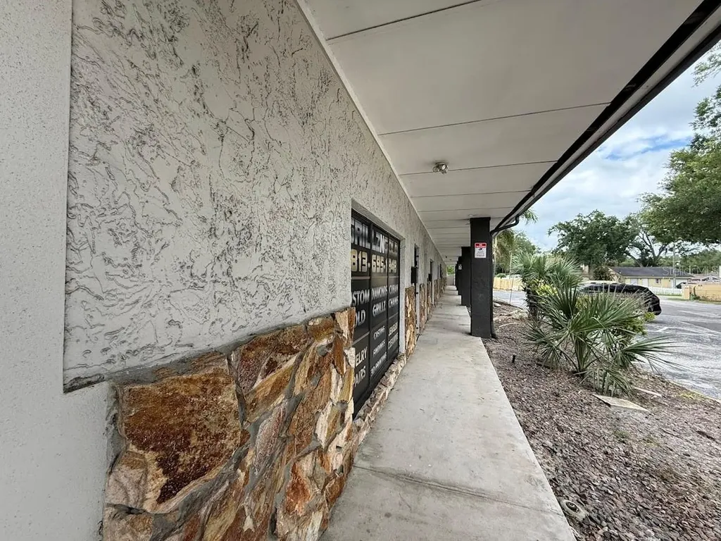 4211 E Busch Boulevard Tampa FL 33617