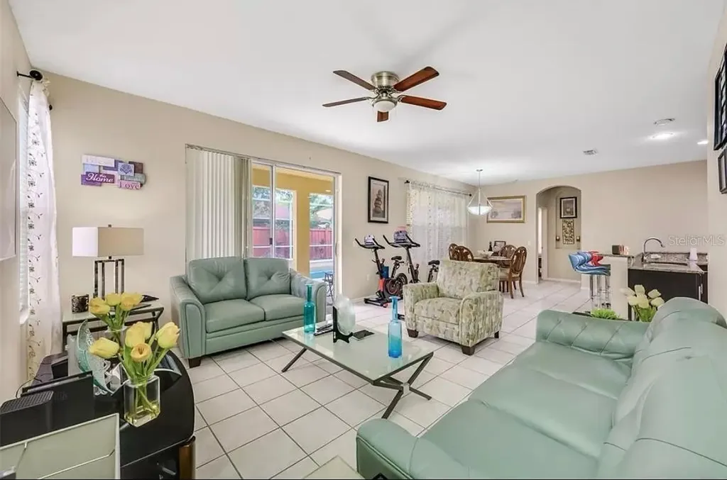 19151 Dove Creek Drive Tampa FL 33647