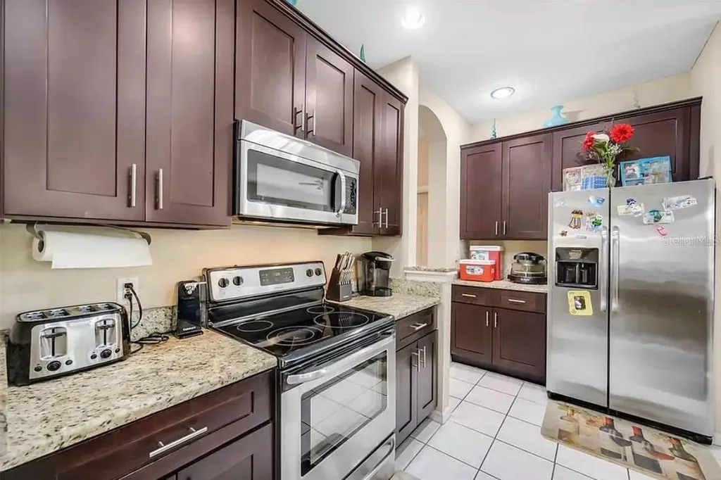 19151 Dove Creek Drive Tampa FL 33647