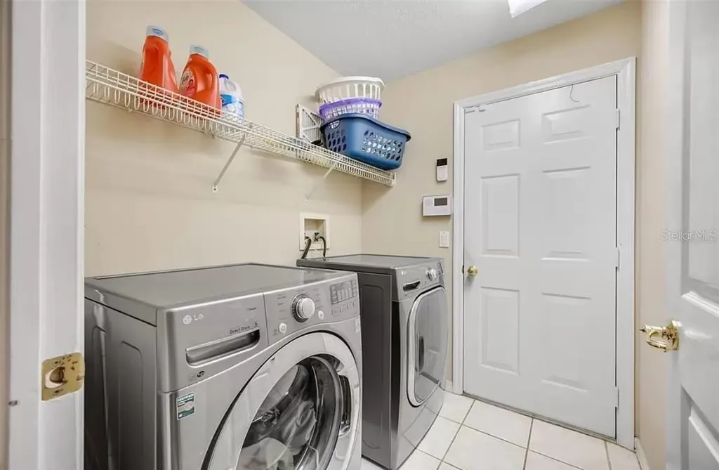 19151 Dove Creek Drive Tampa FL 33647