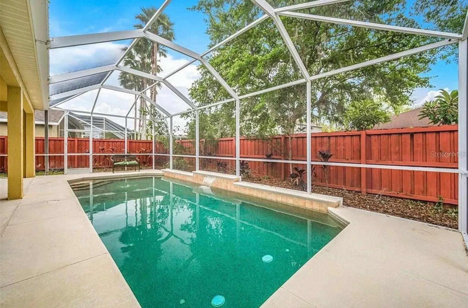 19151 Dove Creek Drive Tampa FL 33647