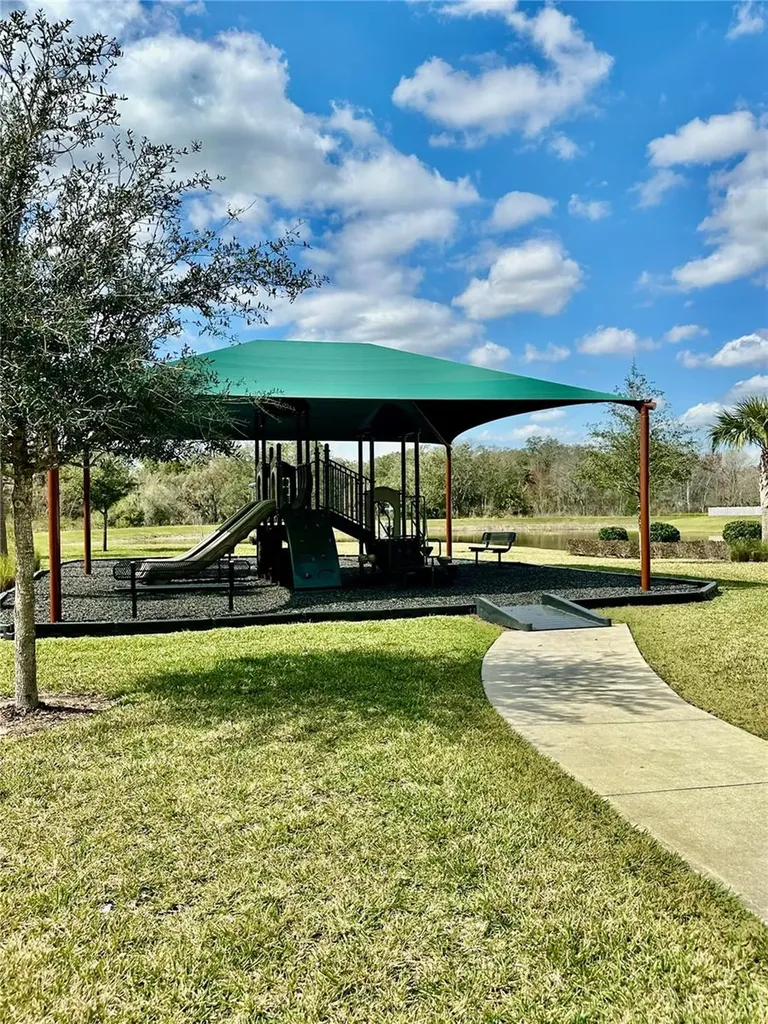 2349 Penguin Boulevard Davenport FL 33837