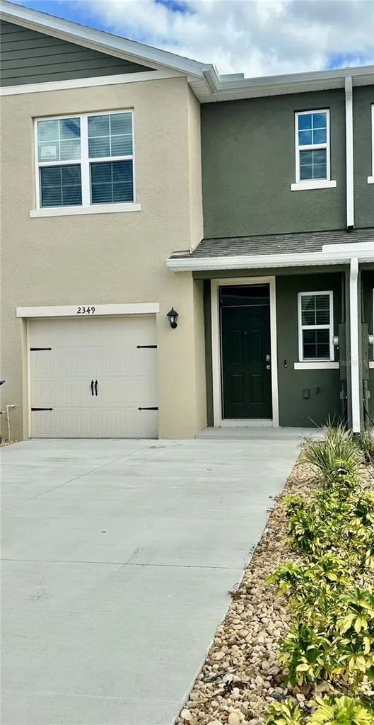 2349 Penguin Boulevard Davenport FL 33837