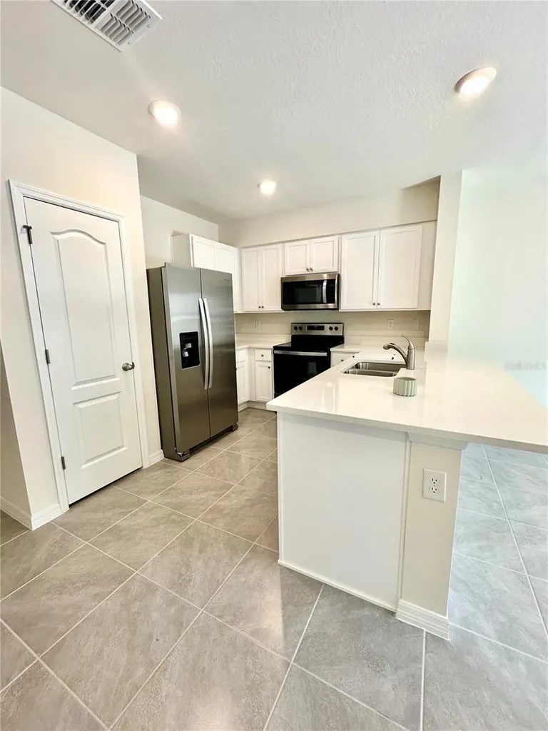 2349 Penguin Boulevard Davenport FL 33837