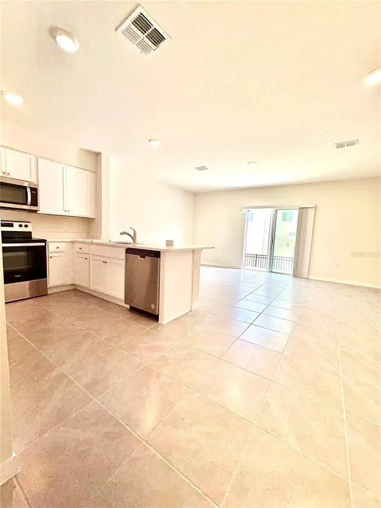 2349 Penguin Boulevard Davenport FL 33837