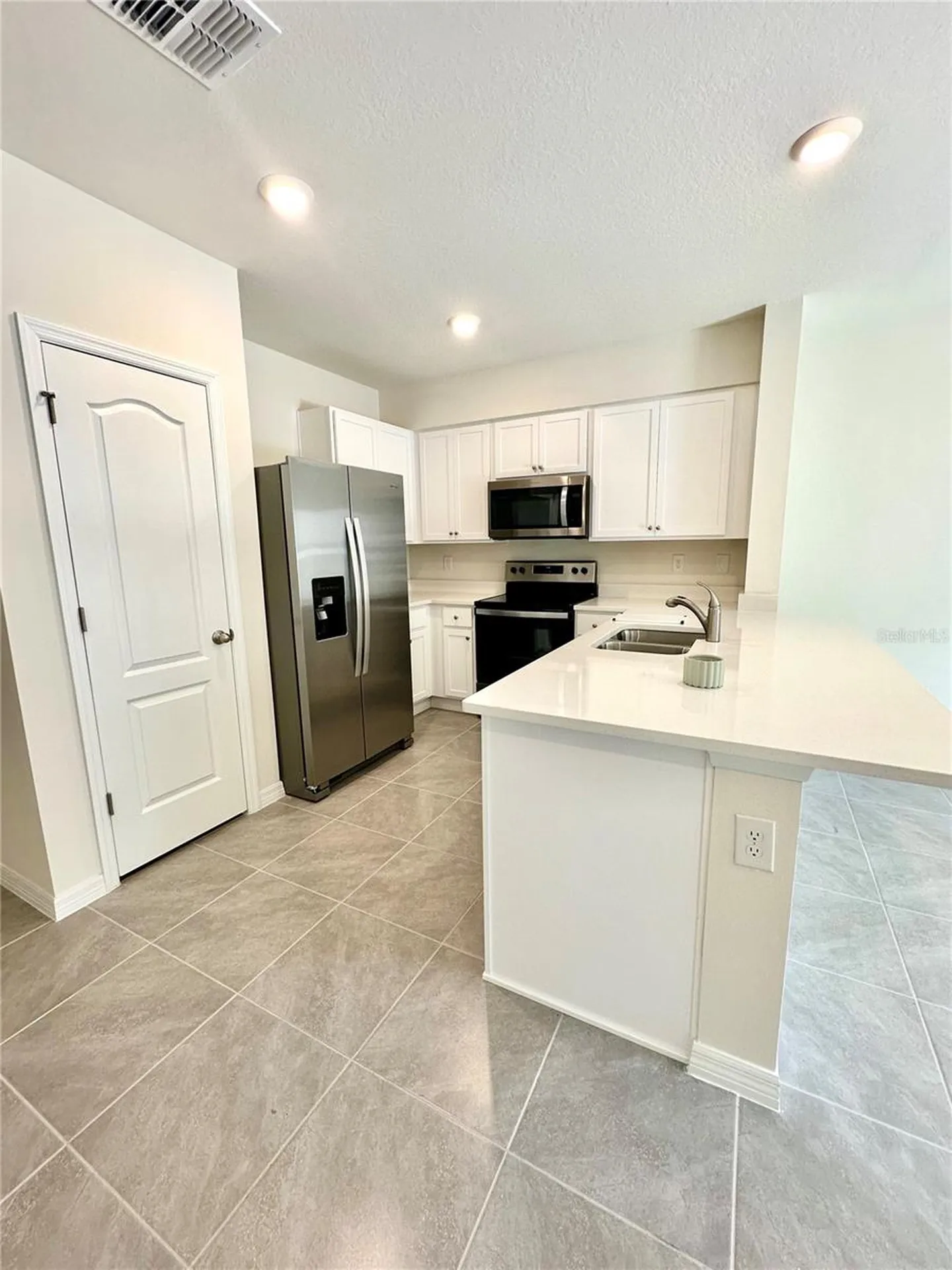 2349 Penguin Boulevard Davenport FL 33837
