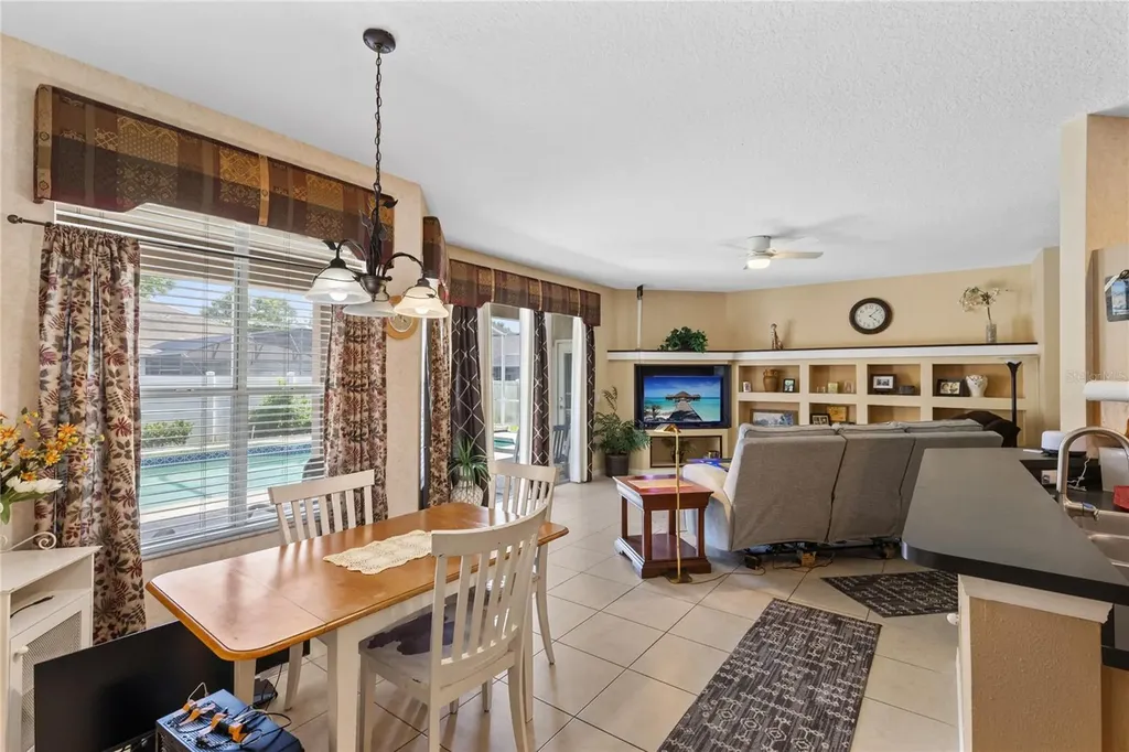 3670 Half Moon Drive Orlando FL 32812