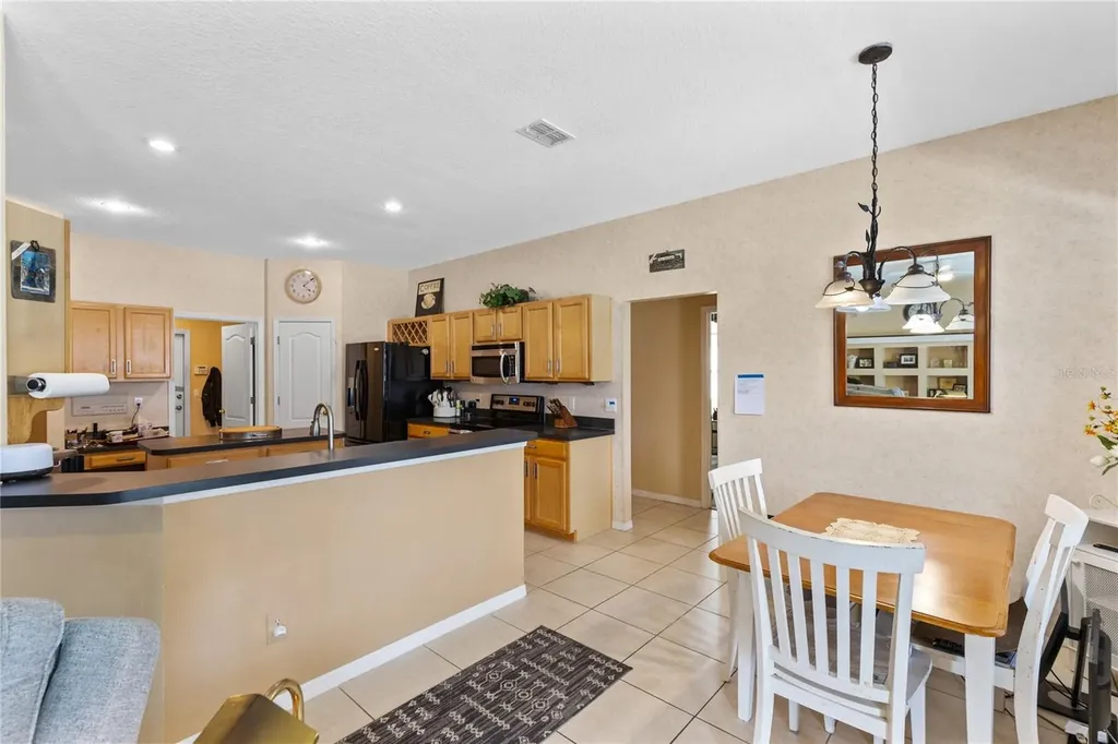 3670 Half Moon Drive Orlando FL 32812