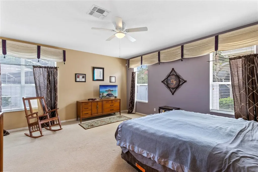 3670 Half Moon Drive Orlando FL 32812