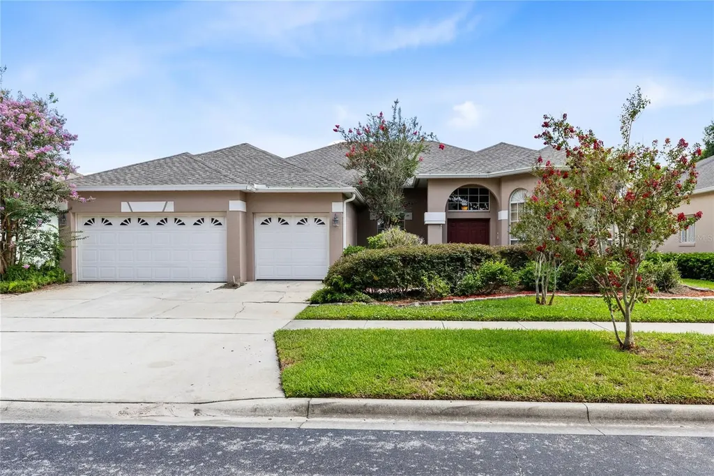 3670 Half Moon Drive Orlando FL 32812