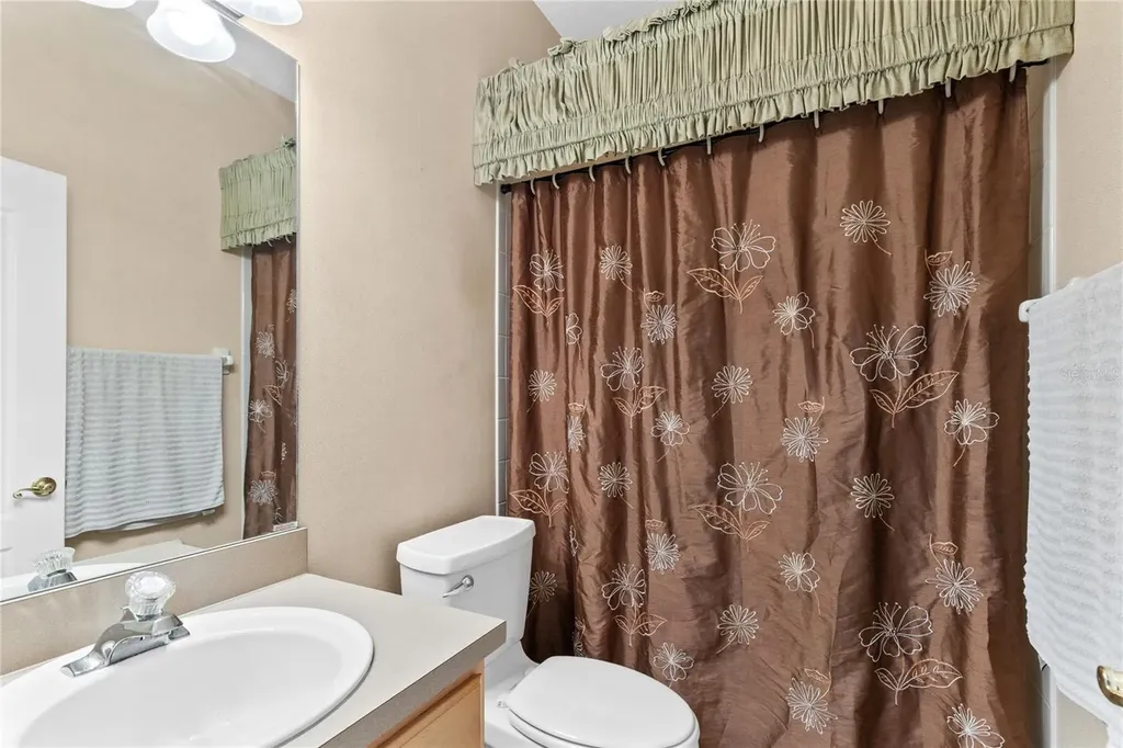 3670 Half Moon Drive Orlando FL 32812