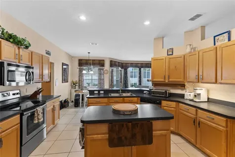 3670 Half Moon Drive Orlando FL 32812