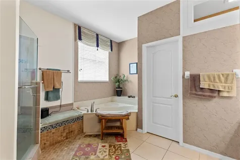 3670 Half Moon Drive Orlando FL 32812
