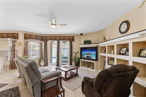 3670 Half Moon Drive Orlando FL 32812