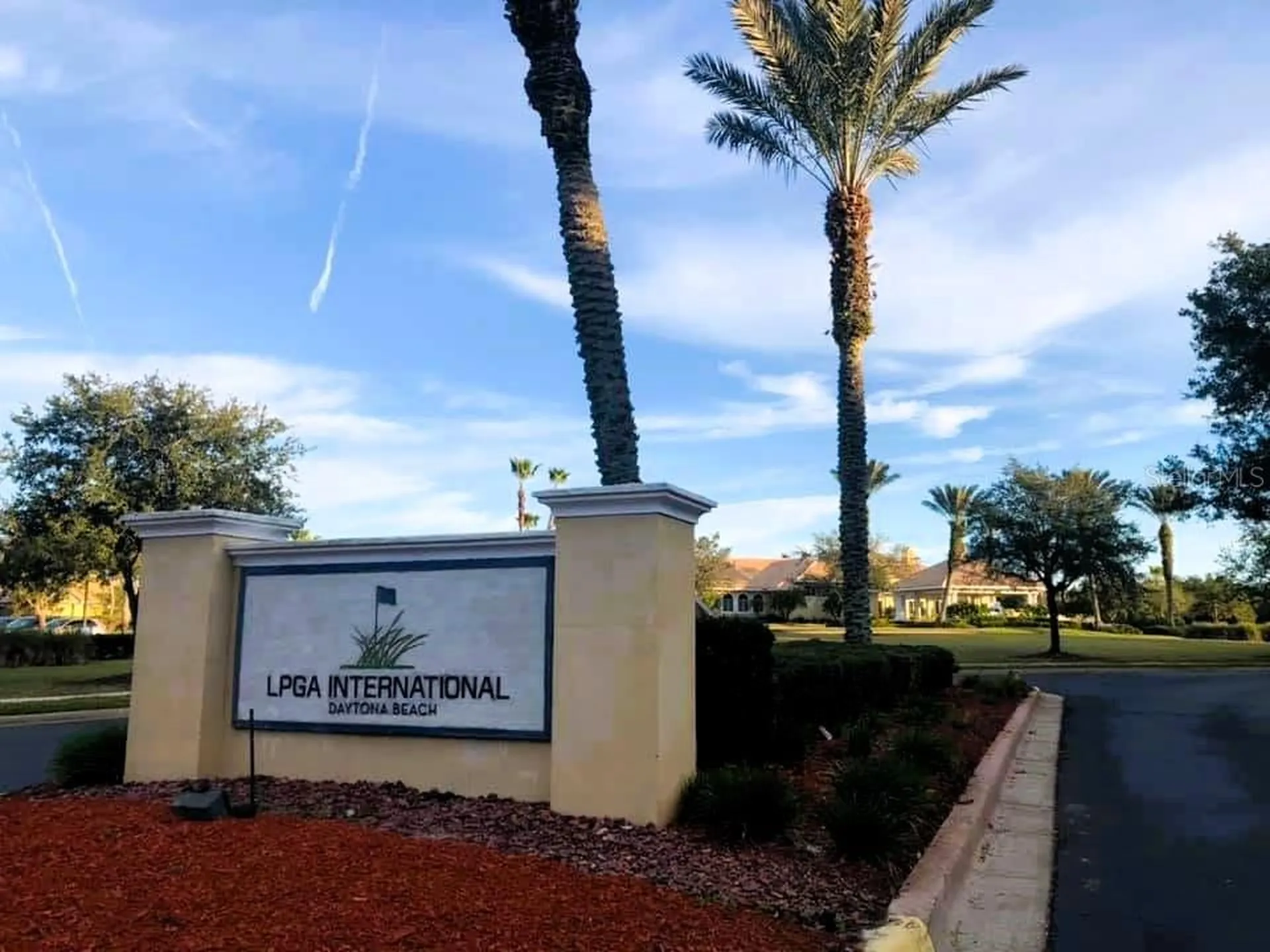 1100 Sand Trap Court Daytona Beach FL 32124