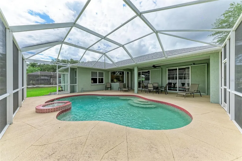 523 Oak Bay Drive Osprey FL 34229